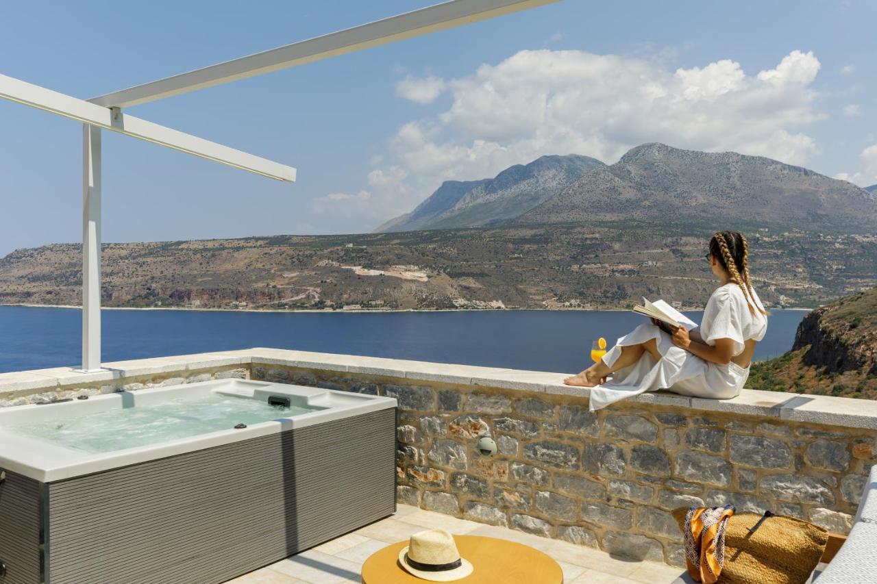 Trapela Limeni Luxury Suites Luaran gambar